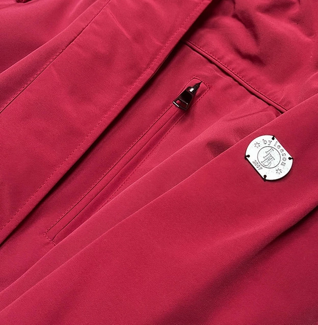 Parka damska z futrzaną podszewką czerwona (m-21207)