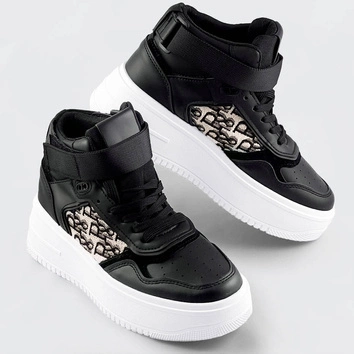 Wysokie sneakersy na grubej podeszwie czarne (ad-429)