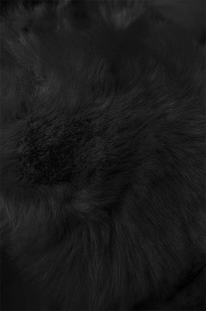 Zimowa kurtka z paskiem czarna (5M3156-392)