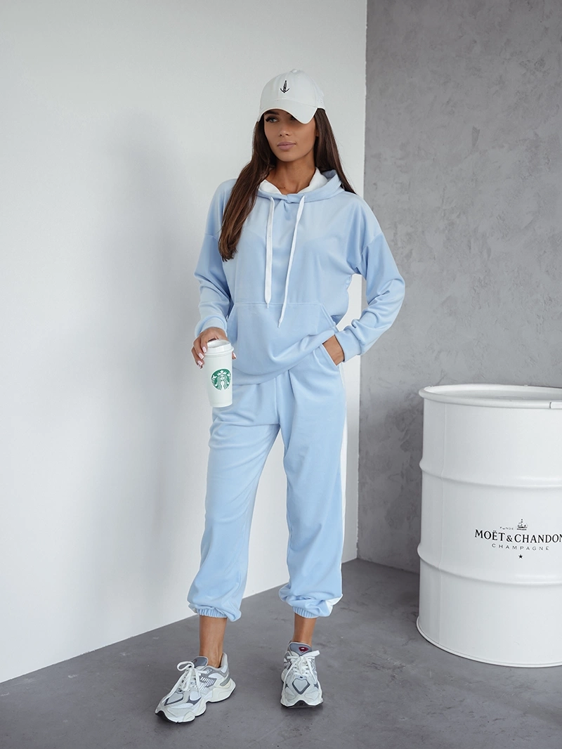 Welurowy komplet dresowy z lampasami niebieski (508)