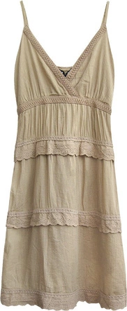 BAWEŁNIANA SUKIENKA Z FALBANAMI CIEMNOBEŻOWA (1510)