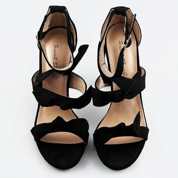 Delikatne sandały na szpilce czarne (j109)