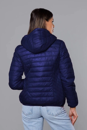 Pikowana kurtka damska z kapturem granatowa (B0124-3)