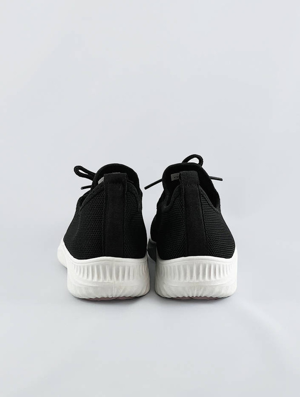 Lekkie adidasy damskie wsuwane czarne (ym-147)