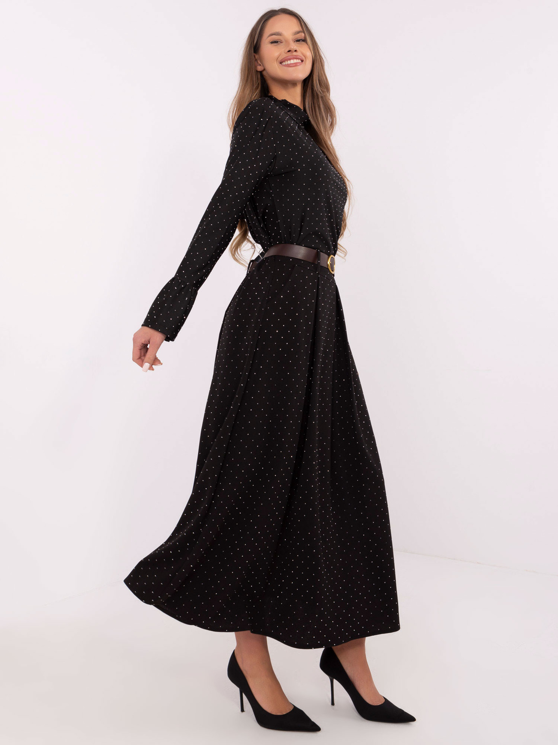 Elegancka spódnica maxi z ozdobnym wykończeniem czarna (19720)