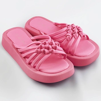 Damskie klapki na płaskiej podeszwie różowe (cm-59)