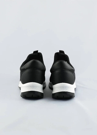 Wsuwane buty damskie z gumką czarne (c1003)