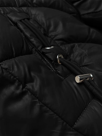 Zimowa kurtka damska z ozdobnymi kieszeniami J Style czarna (5M3257-392)