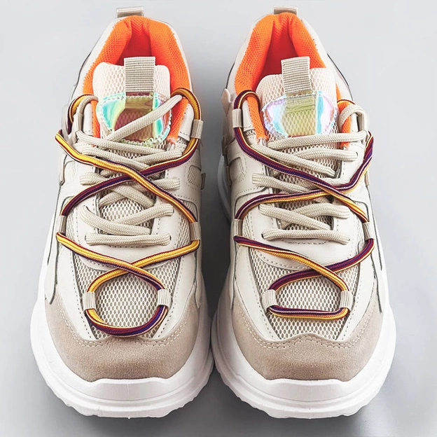 Sneakersy damskie z podwójnymi sznurówkami beżowe (7001)