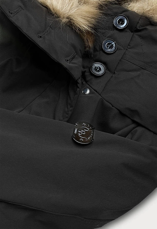 Pikowana zimowa kurtka damska z futerkiem czarna (m-137)