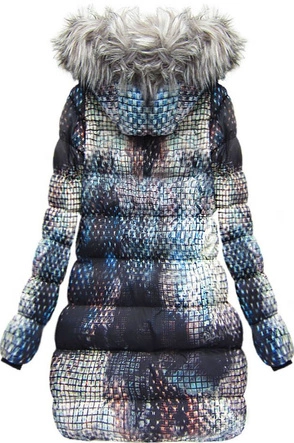 PIKOWANA KURTKA Z KAPTUREM CZARNA (W823)