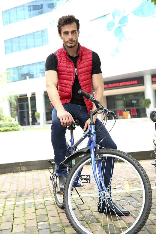 MĘSKA KAMIZELKA Z PUCHEM NATURALNYM CZERWONA (5008)