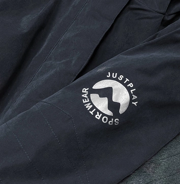 Damska kurtka zimowa z pasem śnieżnym czarna (b2376)