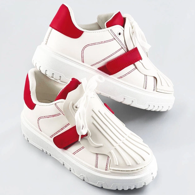 Damskie buty sportowe z nakładką na sznurowadła biało-czerwone (ra2049)