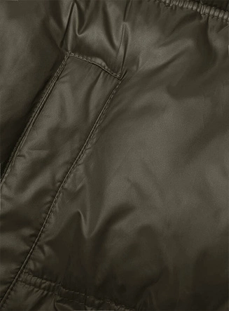 Zimowa kurtka damska z kapturem army (B8205-11)