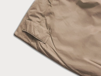 KURTKA ZIMOWA DAMSKA Z KAPTUREM CIEMNOBEŻOWA (5M733-84)