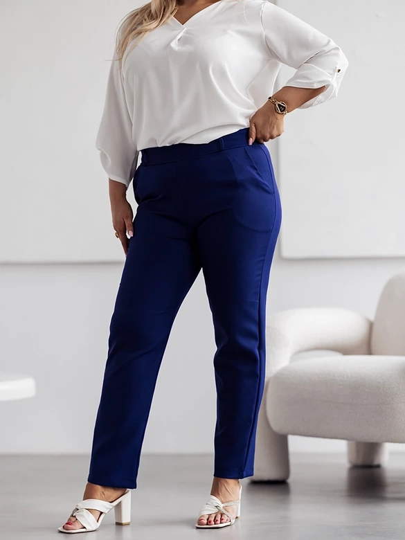 Eleganckie spodnie damskie plus size granatowe (728)