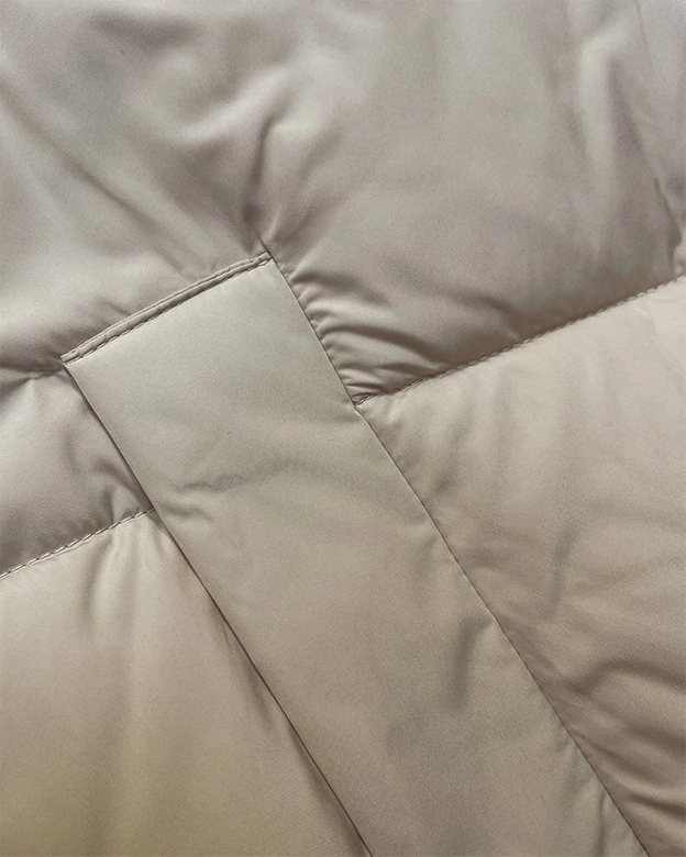 DŁUGA KAMIZELKA DAMSKA BEŻOWO- BRĄZOWA (V772G)