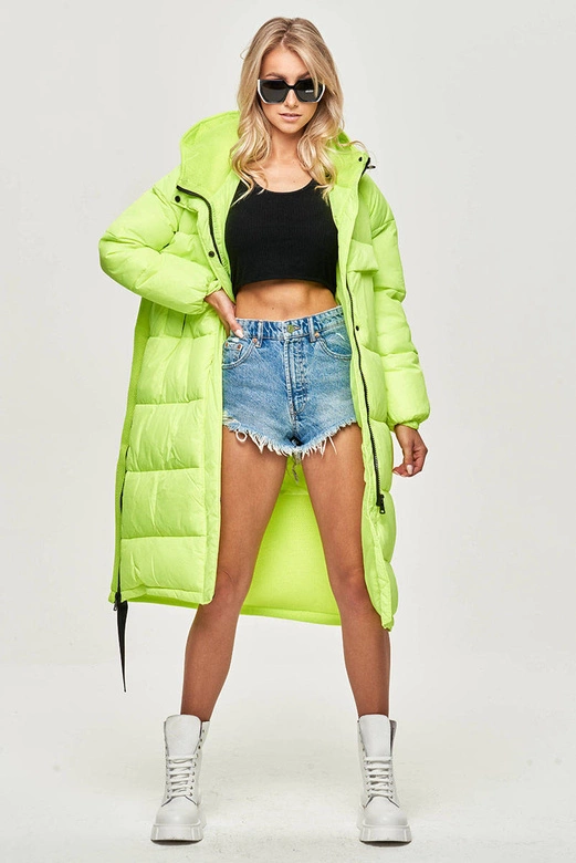 Długa kurtka zimowa z łączonych materiałów neonowo żółta (jin-210)