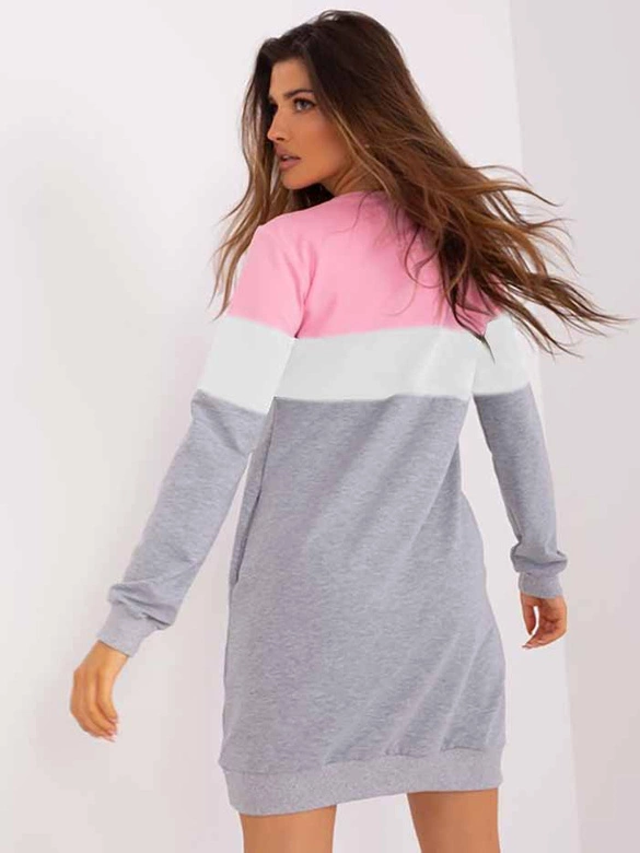 Trójkolorowa długa bluza damska z kieszeniami róż/ecru/szary (5869)