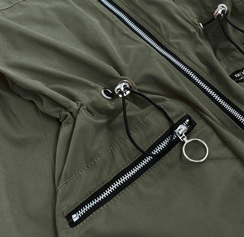 LEKKA KURTKA Z KAPTUREM KHAKI (TLR245)