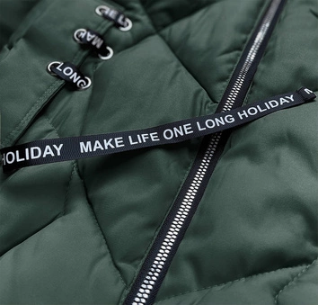 DAMSKA KRÓTKA KURTKA ZIMOWA Z KAPTUREM BUTELKOWA ZIELEŃ (H1021-26)