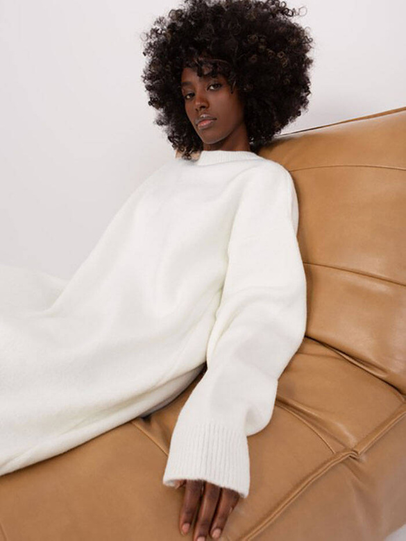 Swetrowa sukienka oversize Rue Paris ecru (0568)