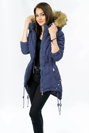 PIKOWANA KURTKA DAMSKA ZIMOWA Z KAPTUREM GRANATOWA (X7210WX)