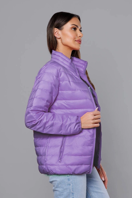 Lekka pikowana kurtka damska jasny fiolet (58M23037-37)