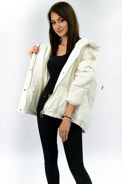 Krótka kurtka damska zimowa z puchem naturalnym biała (7113)