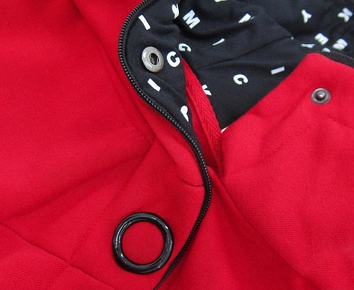 DRES DAMSKI Z KAPTUREM CZERWONY (AMG570A)