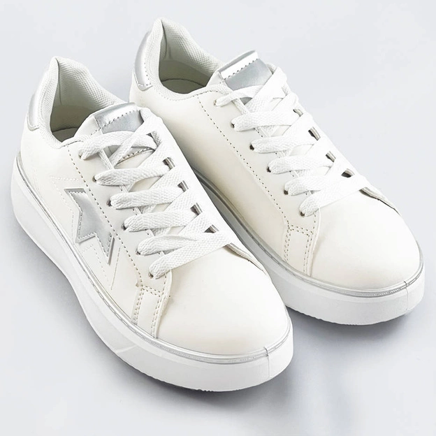 Sznurowane sneakersy z gwiazdką biały-srebrny (bb126l)