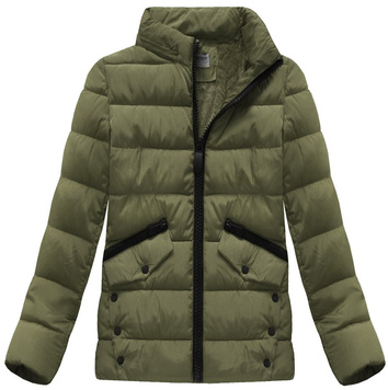 PIKOWANA KURTKA Z KAPTUREM KHAKI (B3570)