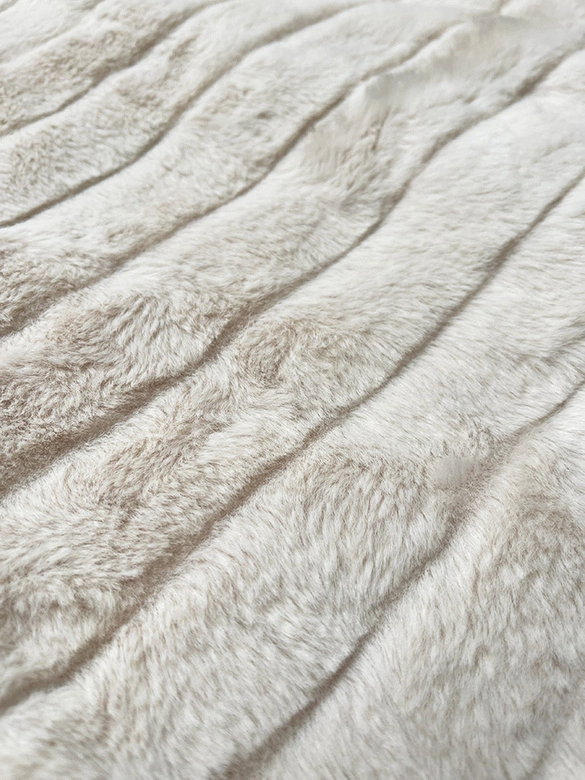 Futrzana kamizelka na podszewce ecru (2114)