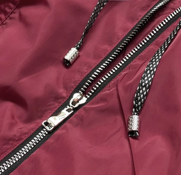 KURTKA DAMSKA Z OZDOBNYMI MANKIETAMI BORDOWA (BR9750-74)