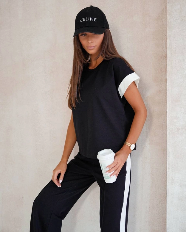 Komplet sportowy z kontrastowymi wstawkami czarny (VE99)