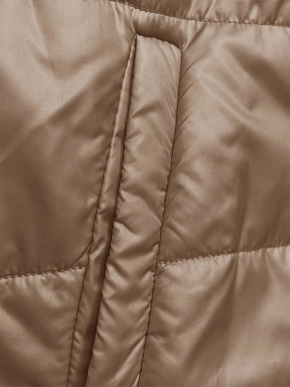 Krótka kurtka damska z kapturem karmelowa (B8187-101)