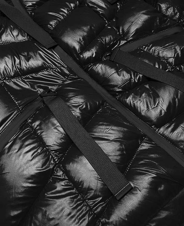 Krótka kurtka zimowa damska czarna (23066-392)