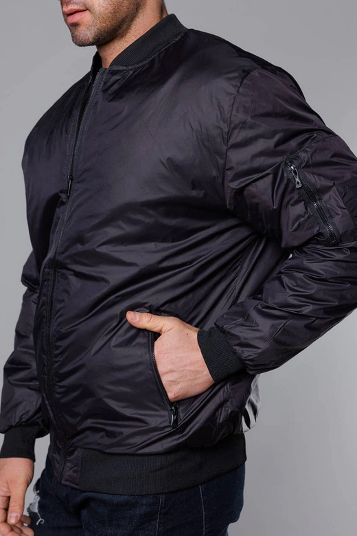 Męska kurtka bomberka z pikowaną podszewką czarna (AK95-1)