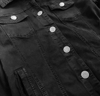 Taliowana jeansowa kurtka damska czarna (f2331)