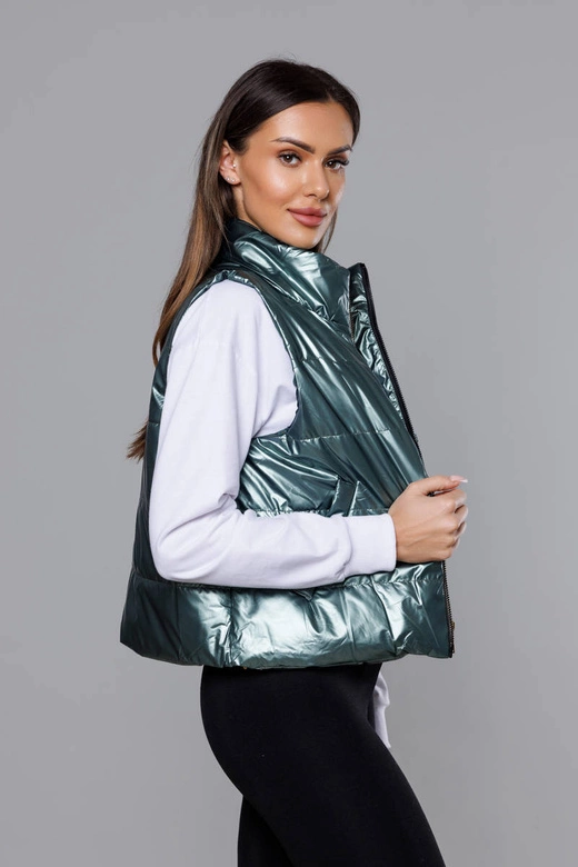 Krótka kamizelka ze stójką damska zielona (B8152-10)