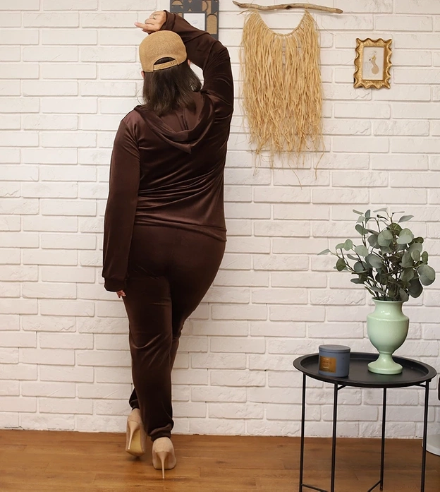 Dres damski z rozpinaną bluzą plus size mokka (8216)