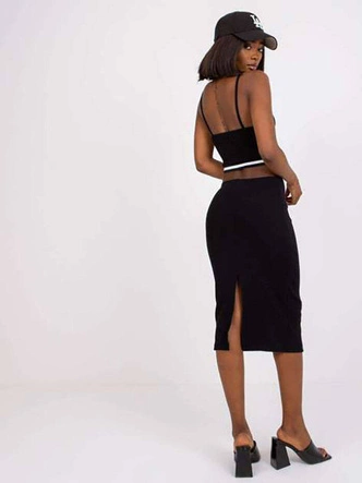 Prążkowana sukienka z wycięciami Rue Paris czarna (7686)