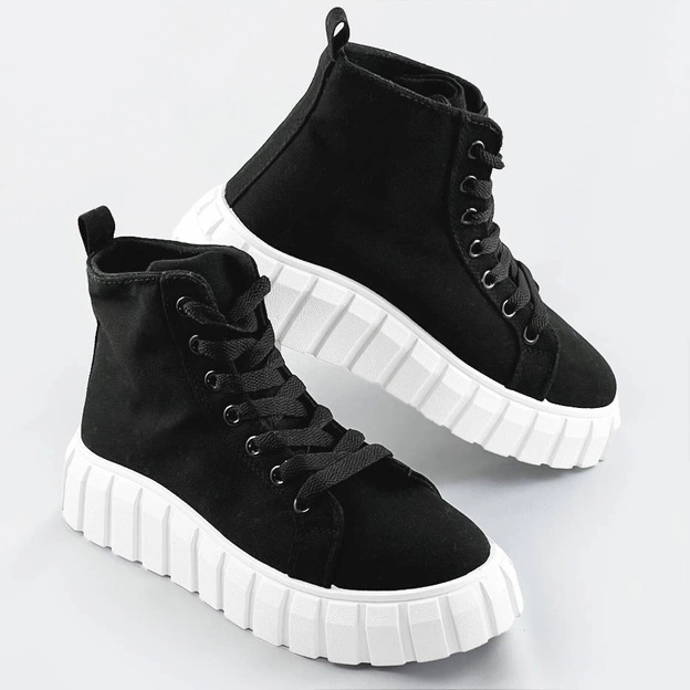 Sznurowane trzewiki czarne (xa060)