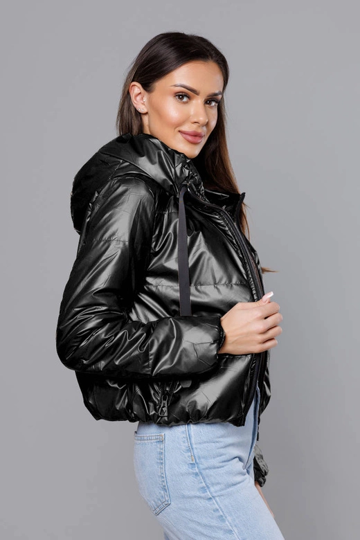 Krótka kurtka damska czarna (B8138-1)