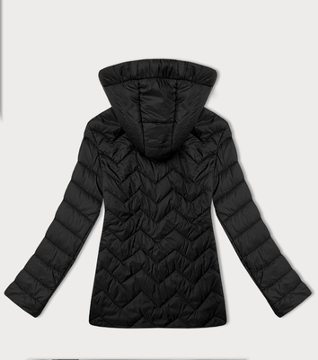 Pikowana kurtka plus size z kapturem J Style czarna (16M9267-392)
