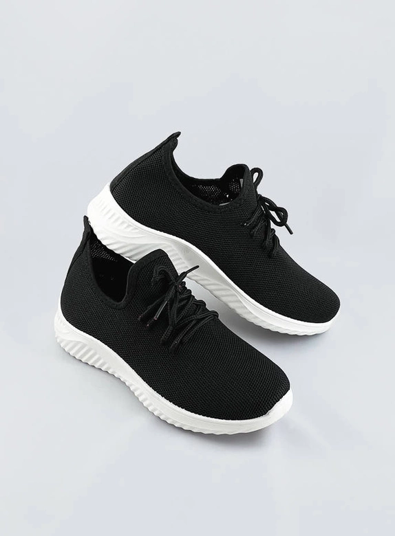 Lekkie adidasy damskie wsuwane czarne (ym-147)