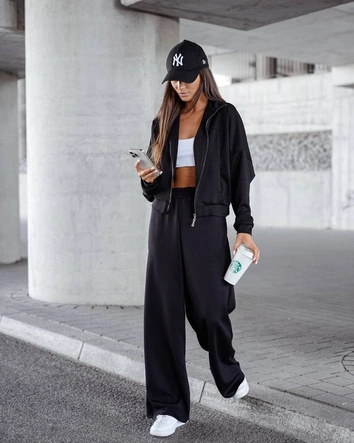 Komplet damski szerokie spodnie i bluza ze stójką czarny (821109)