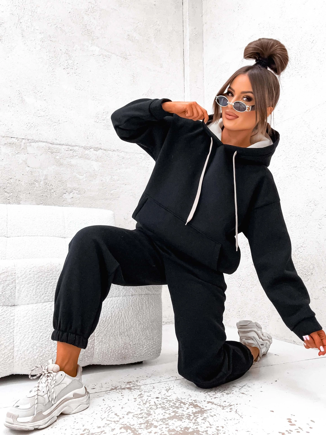 Bawełniany gruby dres damski czarny (82143)