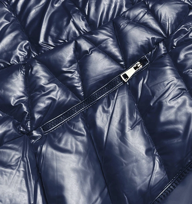 Krótka kurtka damska z futerkiem granatowa (TY036-2)